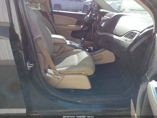 Dodge Journey Sxt