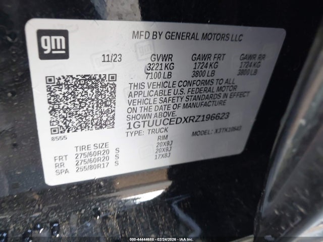 GMC Sierra 1500 4wd  Short Box Elevation With 3sb