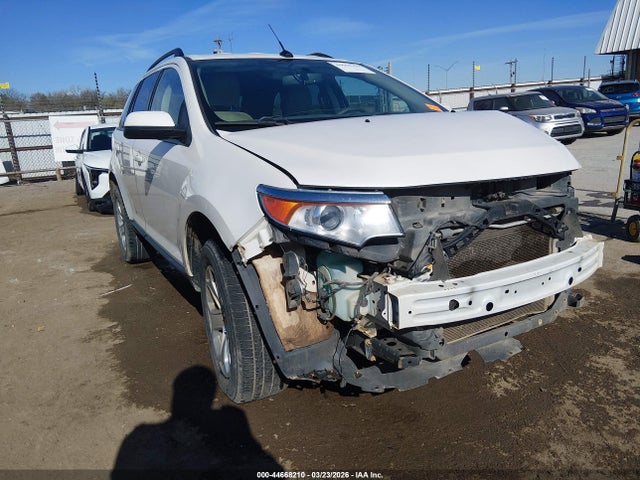 Salvage Ford Edge Image