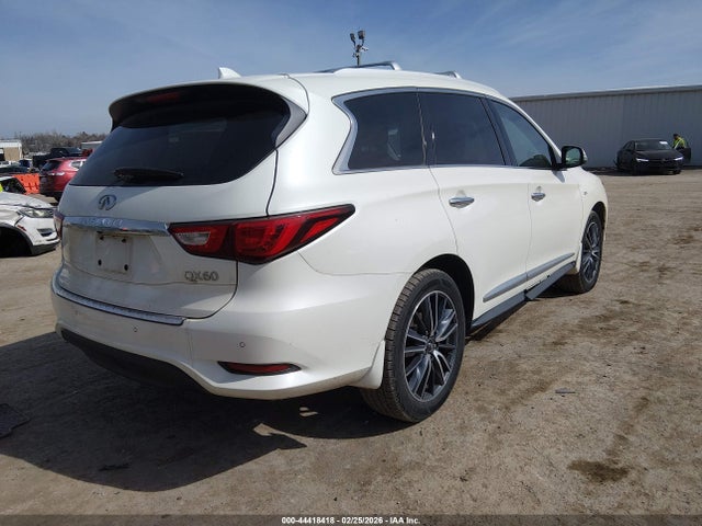 INFINITI Qx