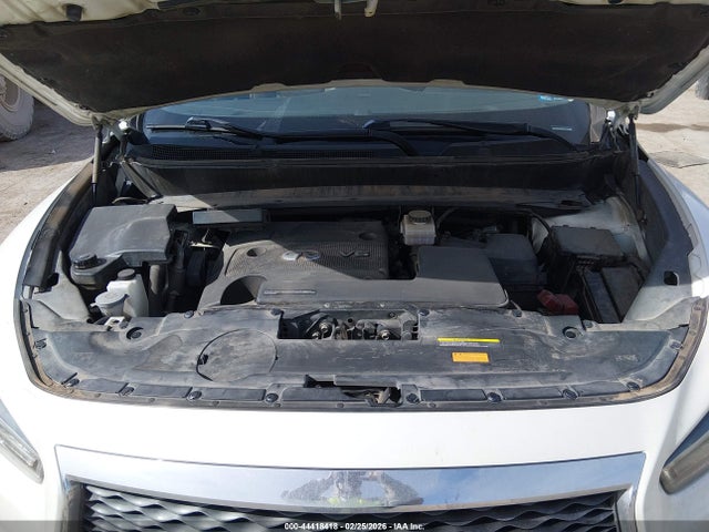 INFINITI Qx