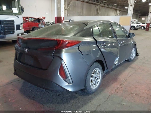 Toyota Prius Prime Plus