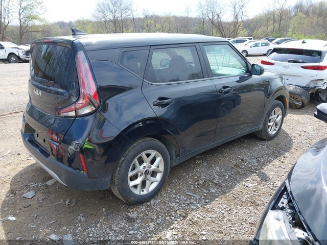 Kia Soul Lx