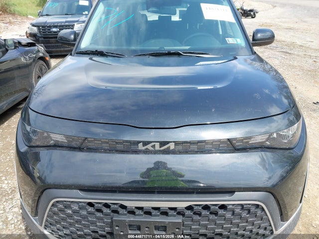Kia Soul Lx