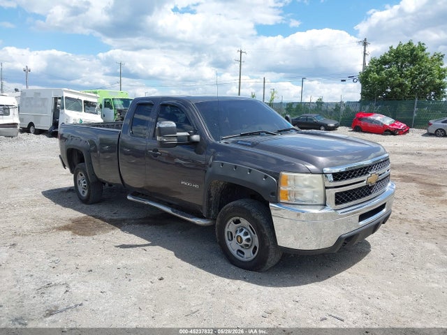 Salvage Chevrolet Silverado 2500 Image