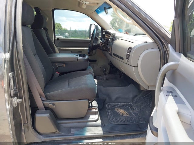 Chevrolet Silverado 2500 Work Truck