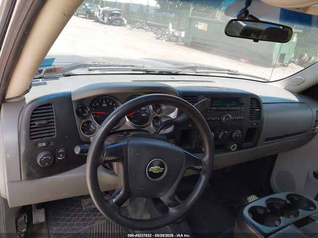 Chevrolet Silverado 2500 Work Truck