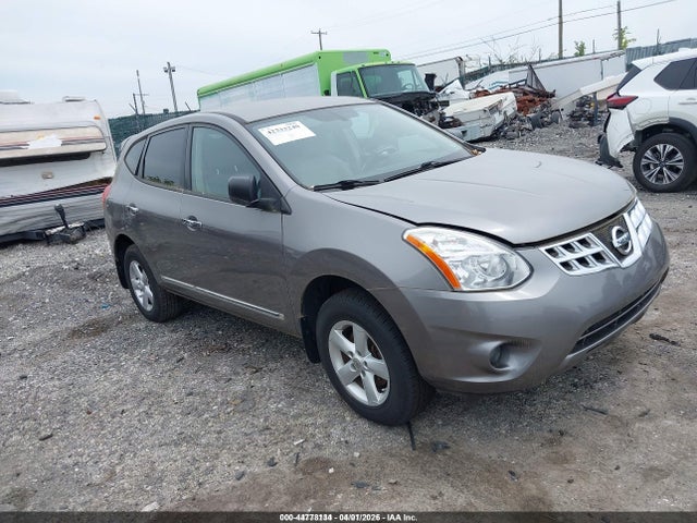 Salvage Nissan Rogue Image