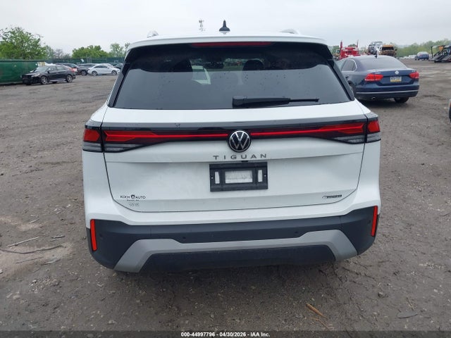 Volkswagen Tiguan 2.0t Se