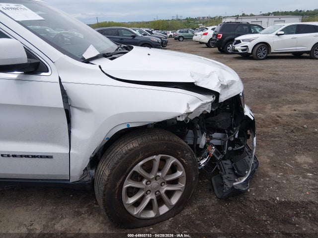 Jeep Grand Cherokee Laredo X 4x4