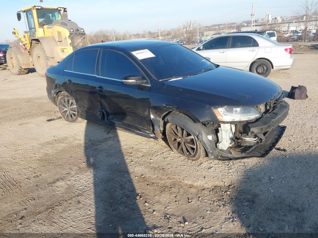 Salvage Volkswagen Jetta Image