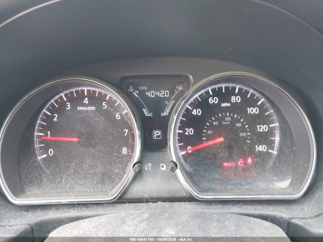 Nissan Versa 1.6 Sl