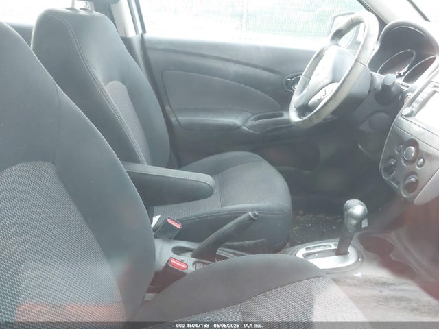 Nissan Versa 1.6 Sl