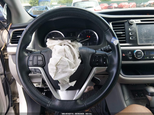 Toyota Highlander Xle V6