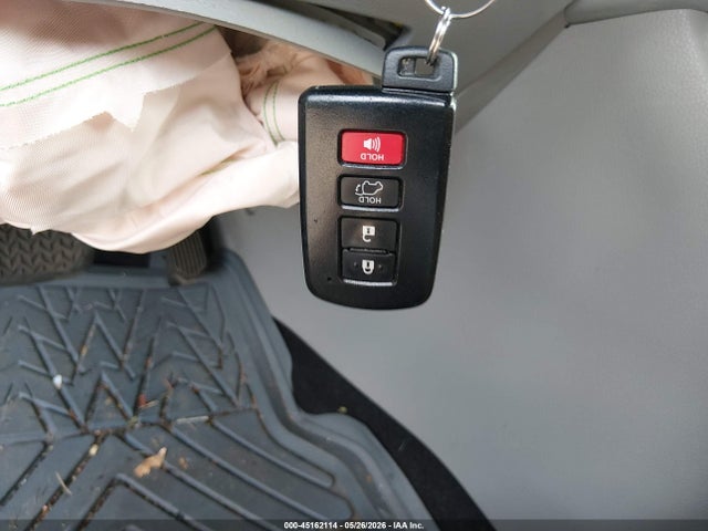 Toyota Highlander Xle V6