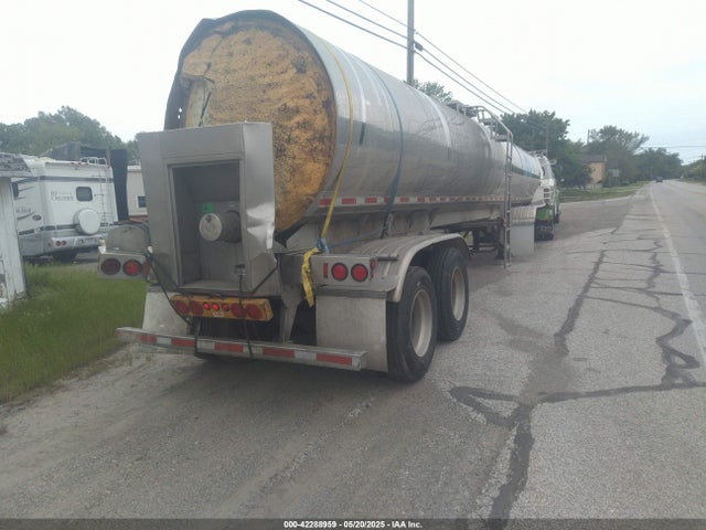Walker Stainless Equip Co Tank Semi Trailer
