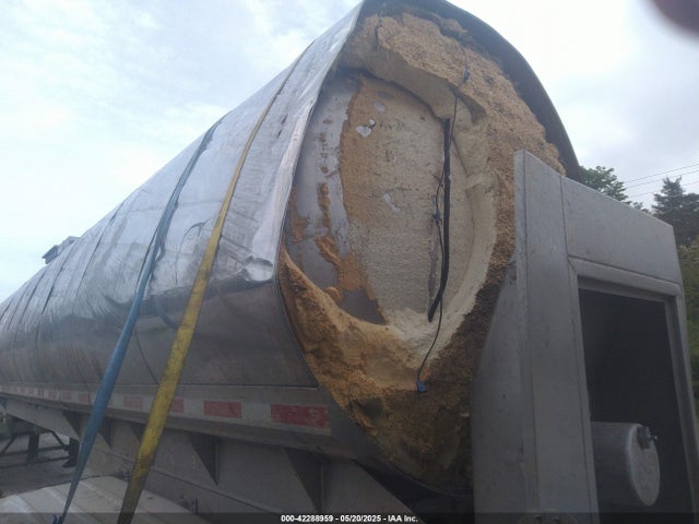 Walker Stainless Equip Co Tank Semi Trailer