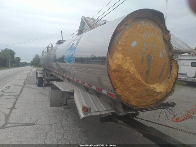 Salvage Walker Stainless Equip Co Tank Semi Trailer Image