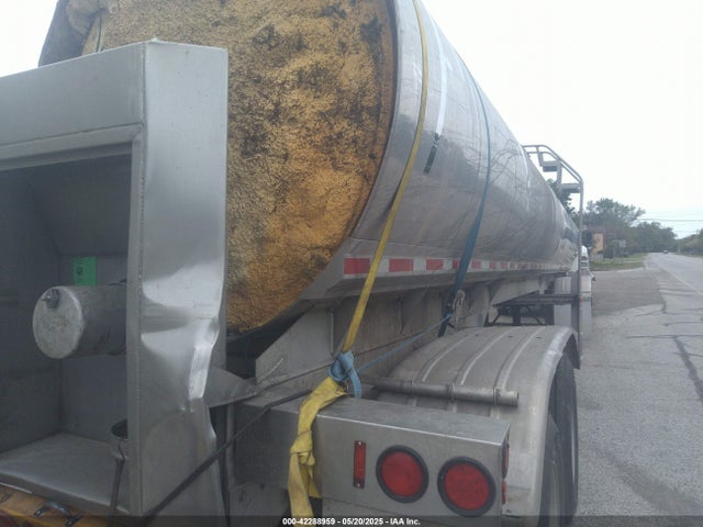 Walker Stainless Equip Co Tank Semi Trailer