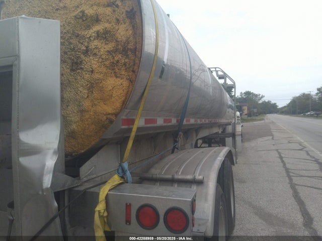 Walker Stainless Equip Co Tank Semi Trailer