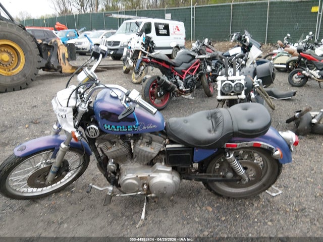 Harley-Davidson Xlh883 H