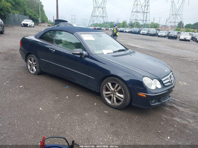 Salvage Mercedes-Benz Clk-class Image