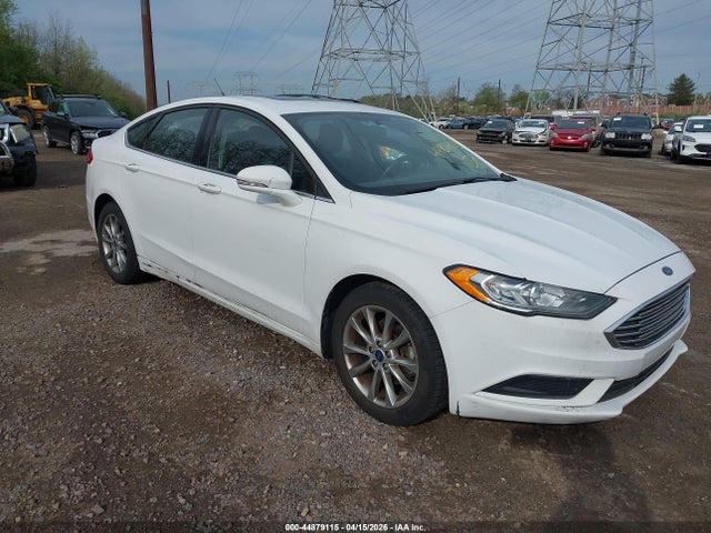 Salvage Ford Fusion Image