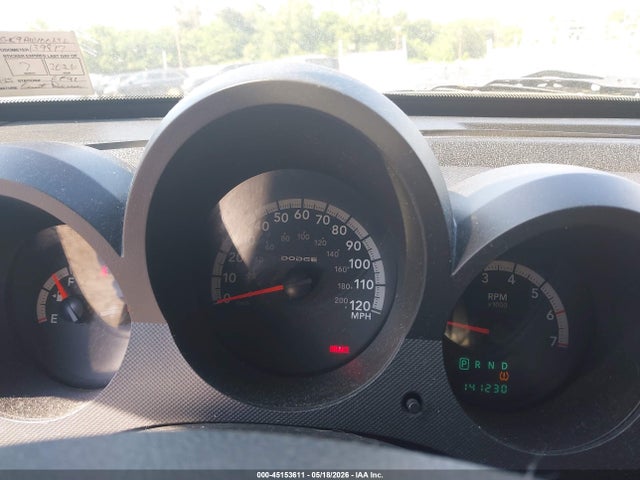Dodge Nitro Se