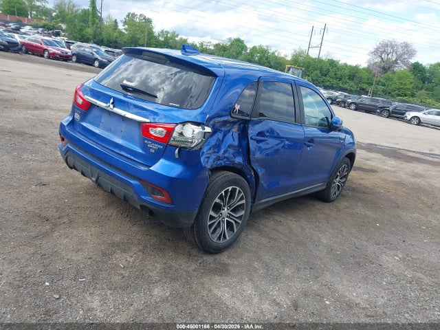 Mitsubishi Outlander 2.4 Se