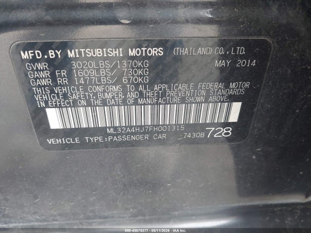 Mitsubishi Mirage Es