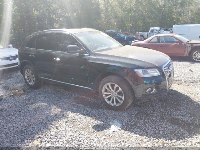 Salvage Audi Q5 Image