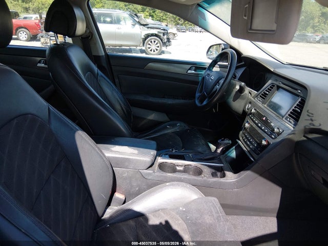 Hyundai SONATA Sport