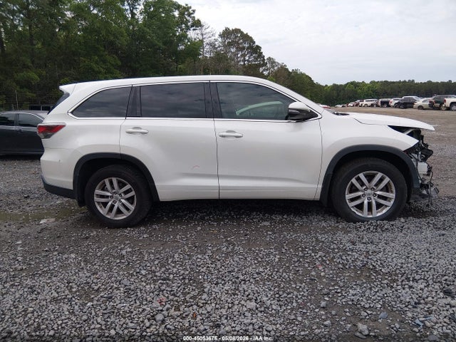 Toyota Highlander Le V6
