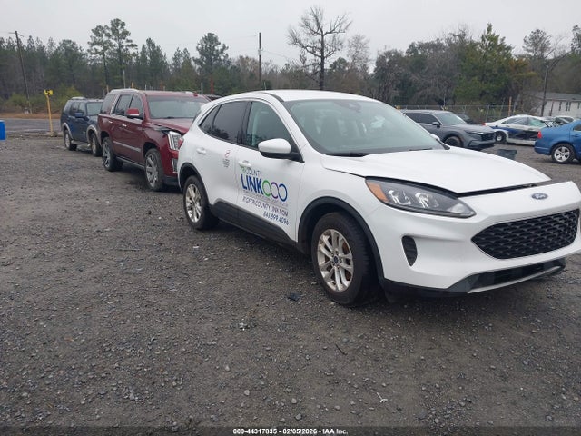 Salvage Ford Escape Image