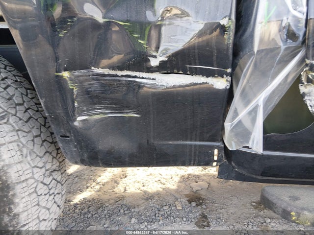 Chevrolet Silverado 1500 4wd  Short Bed Rst