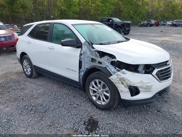 Salvage Chevrolet Equinox Image