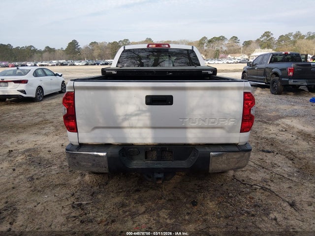Toyota Tundra Sr5 5.7l V8
