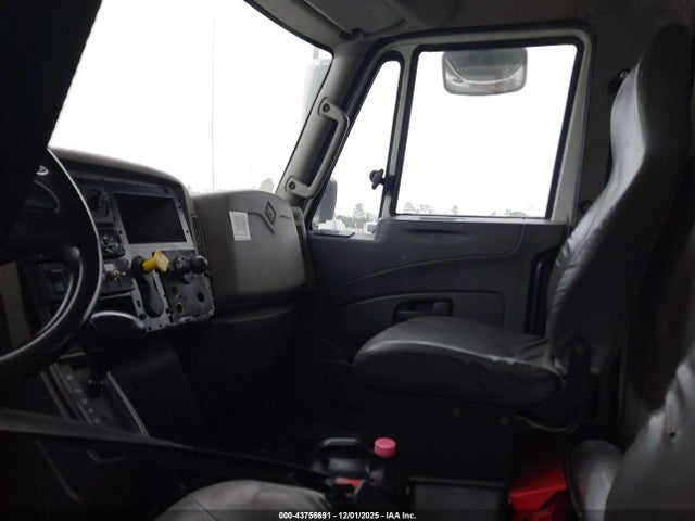 International 4000 4300