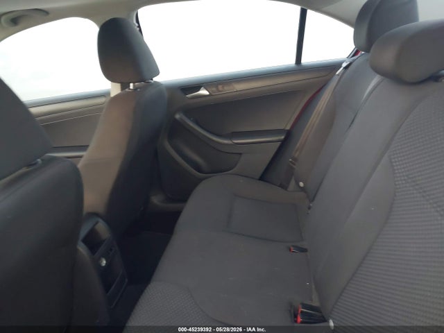 Volkswagen Jetta 2.0l S