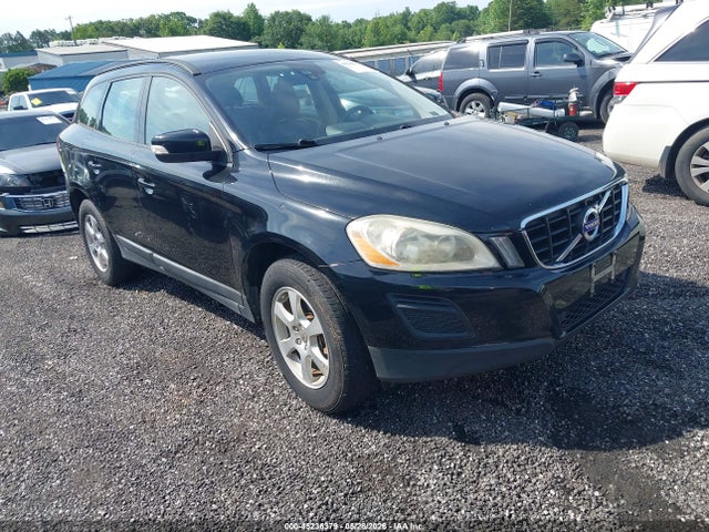 Salvage Volvo XC60 Image