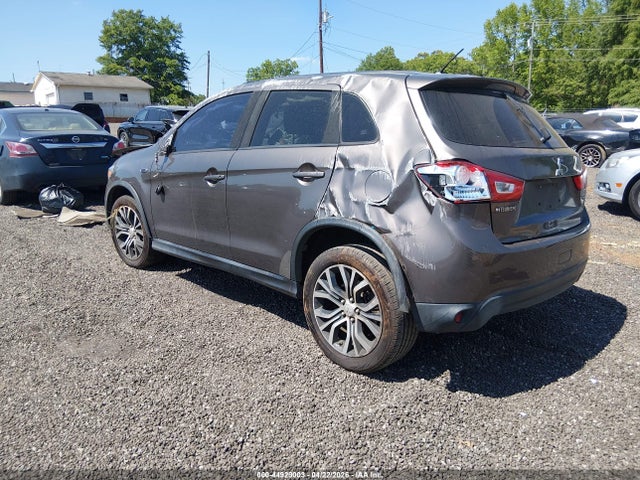 Mitsubishi Outlander 2.0 Es