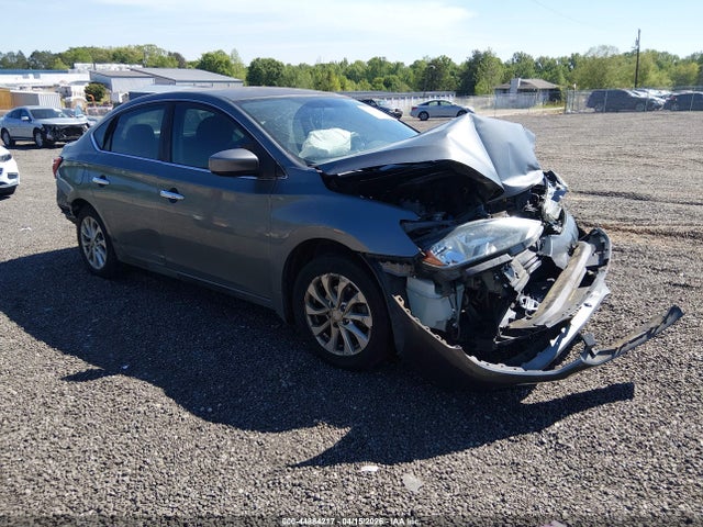 Salvage Nissan Sentra Image