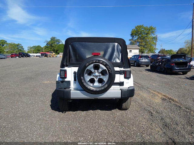 Jeep Wrangler Sahara 4x4