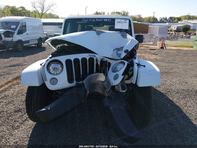 Jeep Wrangler Sahara 4x4