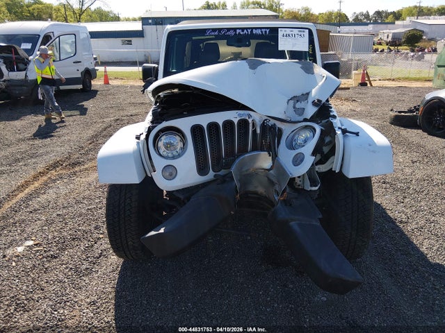 Jeep Wrangler Sahara 4x4