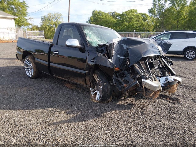 Salvage GMC Sierra 1500 Image