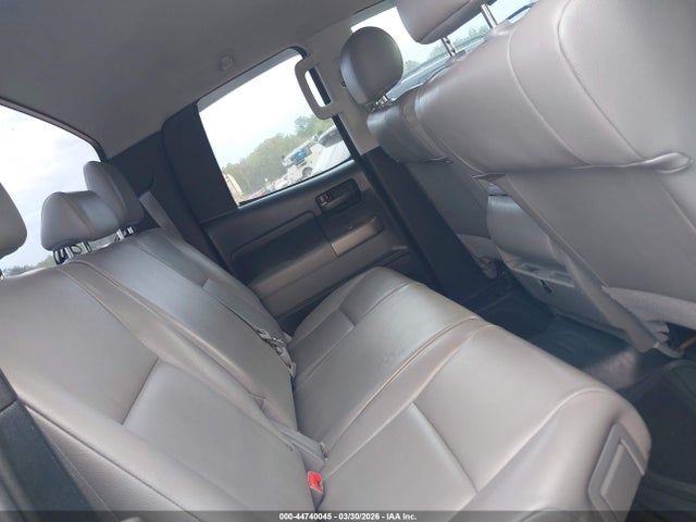 Toyota Tundra Grade V6