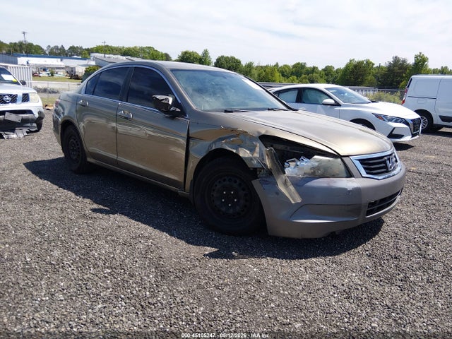 Salvage Honda Accord Image