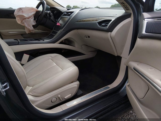 Lincoln MKZ
