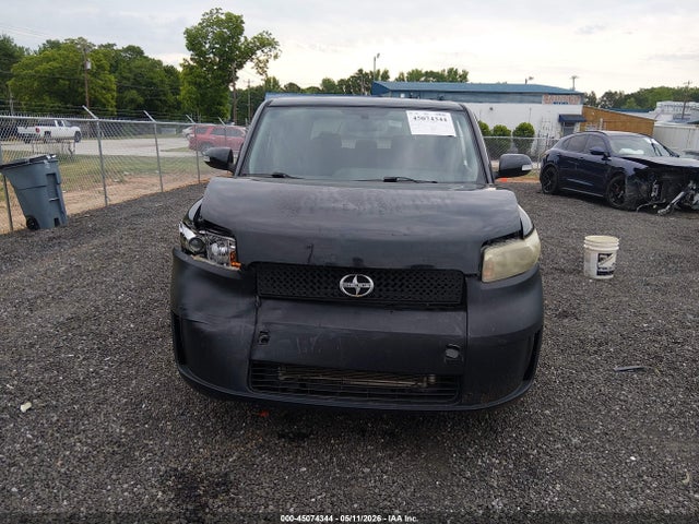Scion xB
